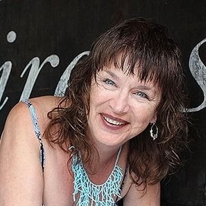 Meet your Posher, Joy